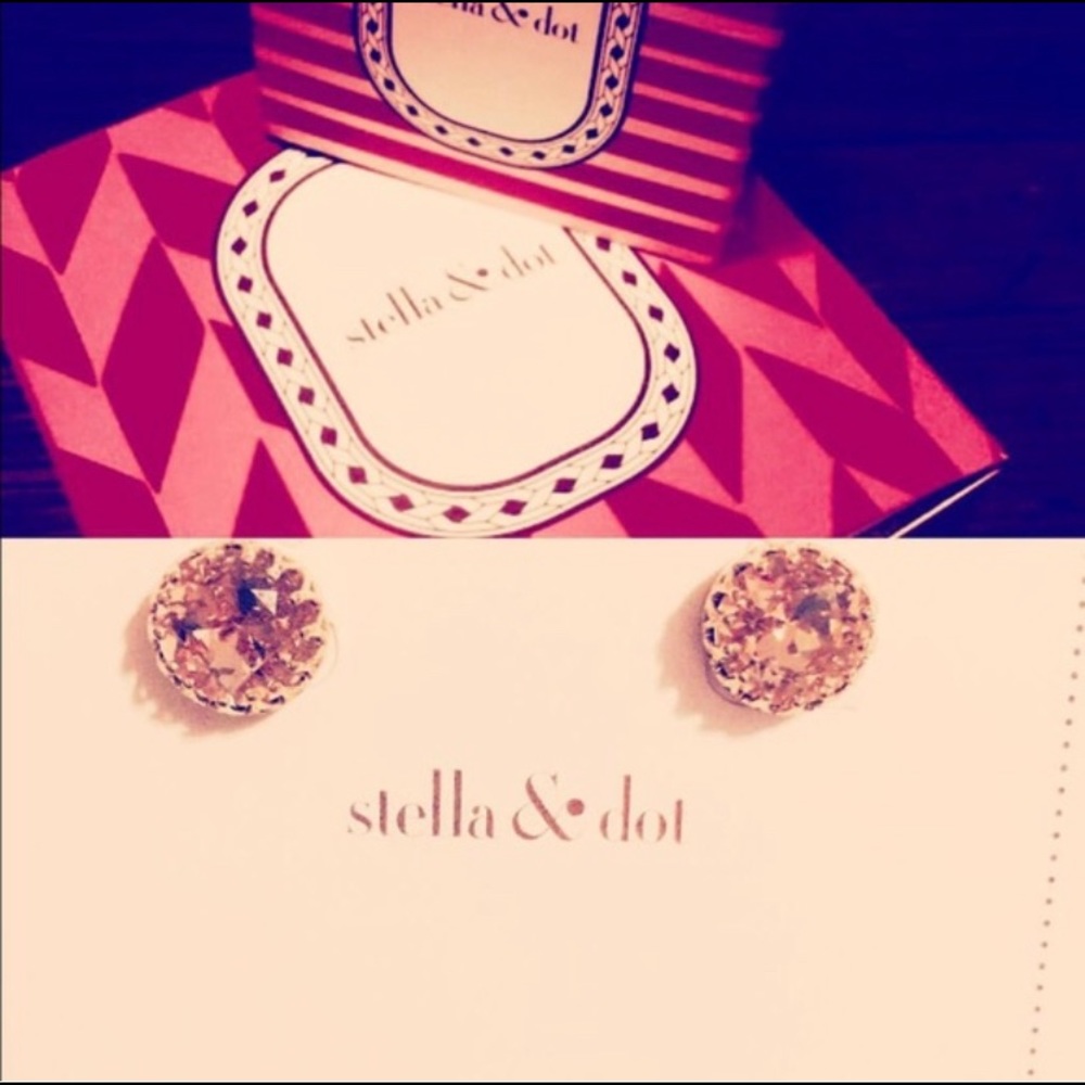Stella and Dot